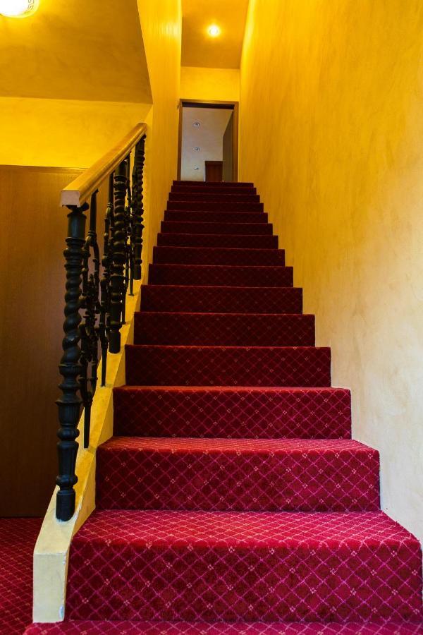 Hotel Rous Plzen Bagian luar foto