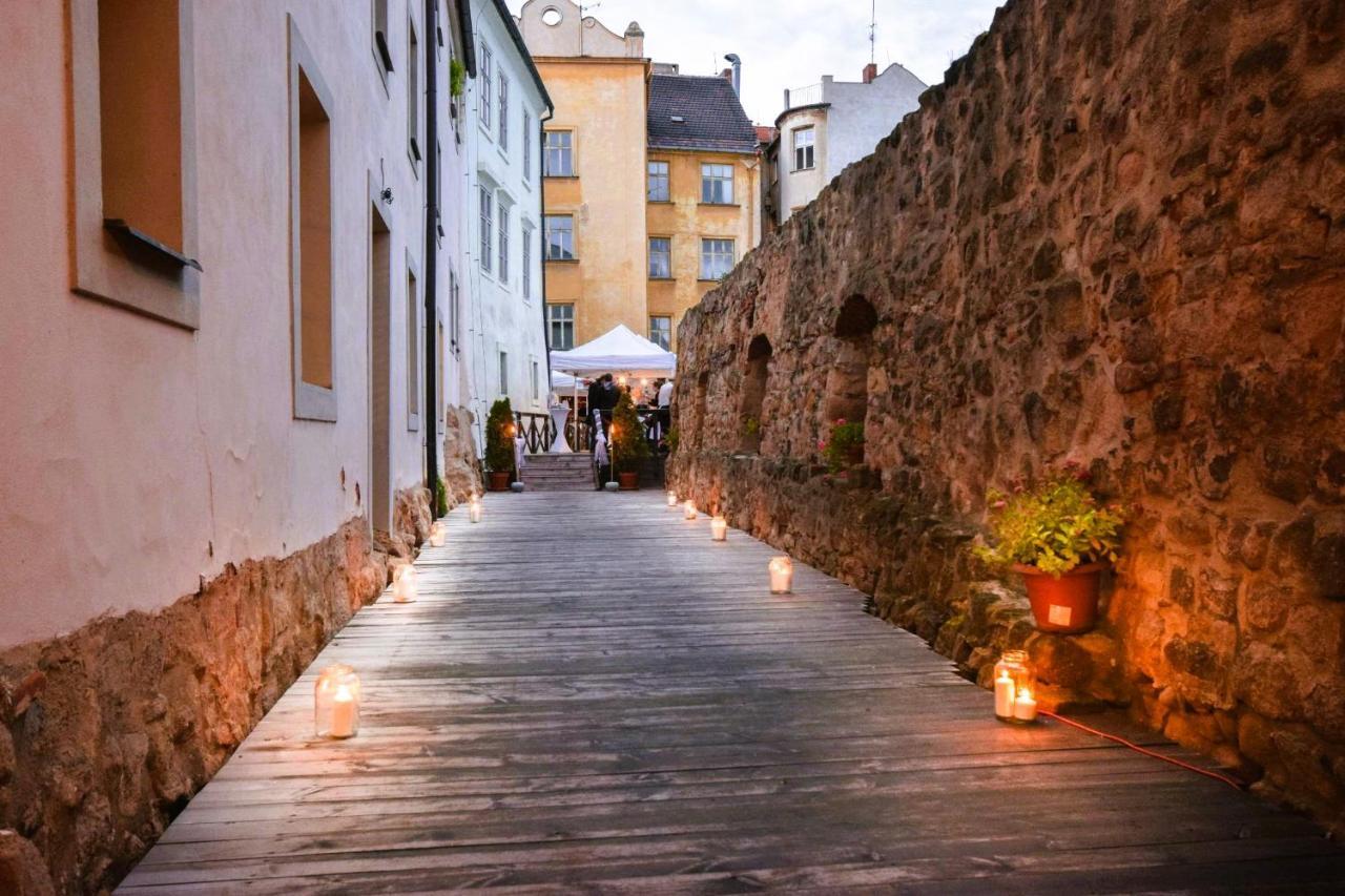 Hotel Rous Plzen Bagian luar foto