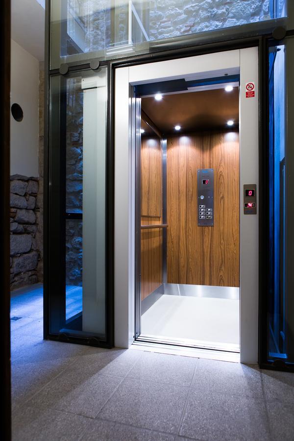 Hotel Rous Plzen Bagian luar foto