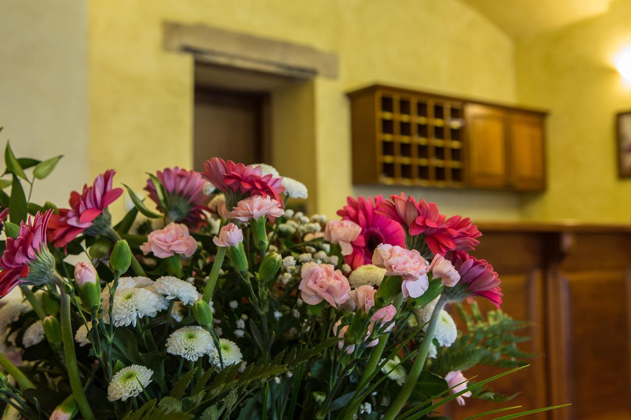 Hotel Rous Plzen Bagian luar foto